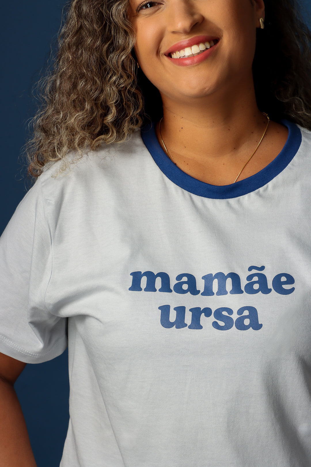 Camiseta Feminina Cinza "mamãe ursa"