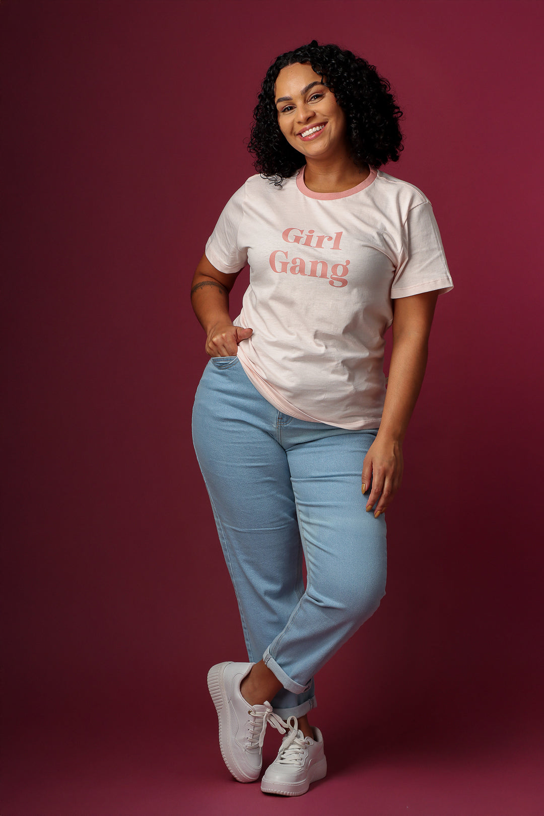 Camiseta Feminina Rosa "girl gang"