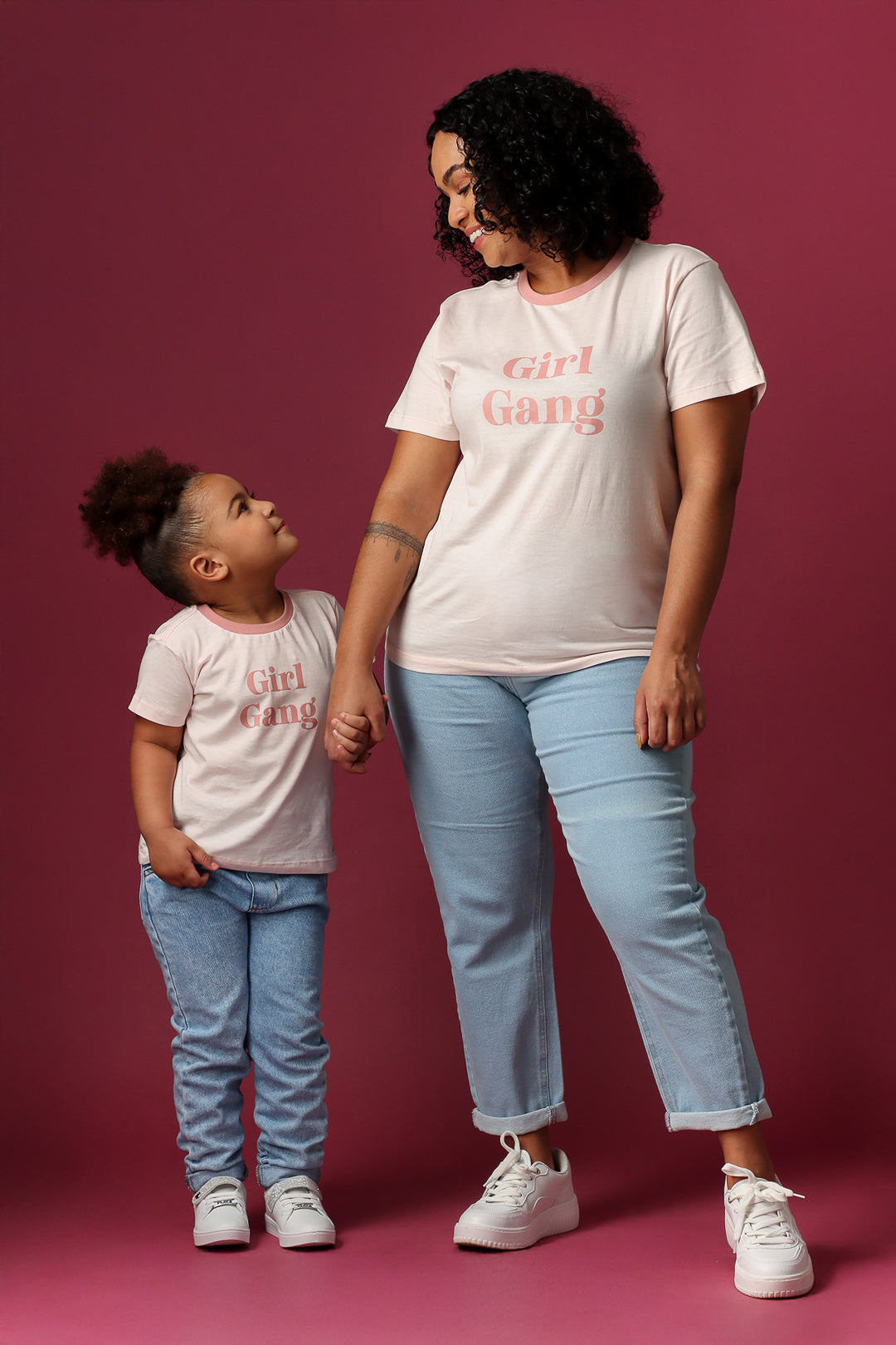 Camiseta Feminina Rosa "girl gang"