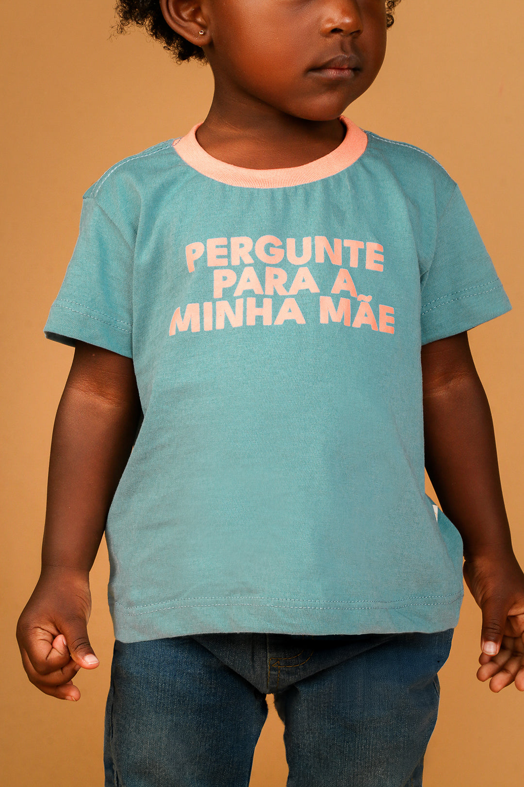 Camiseta Infantil Verde "pergunte para minha mãe"