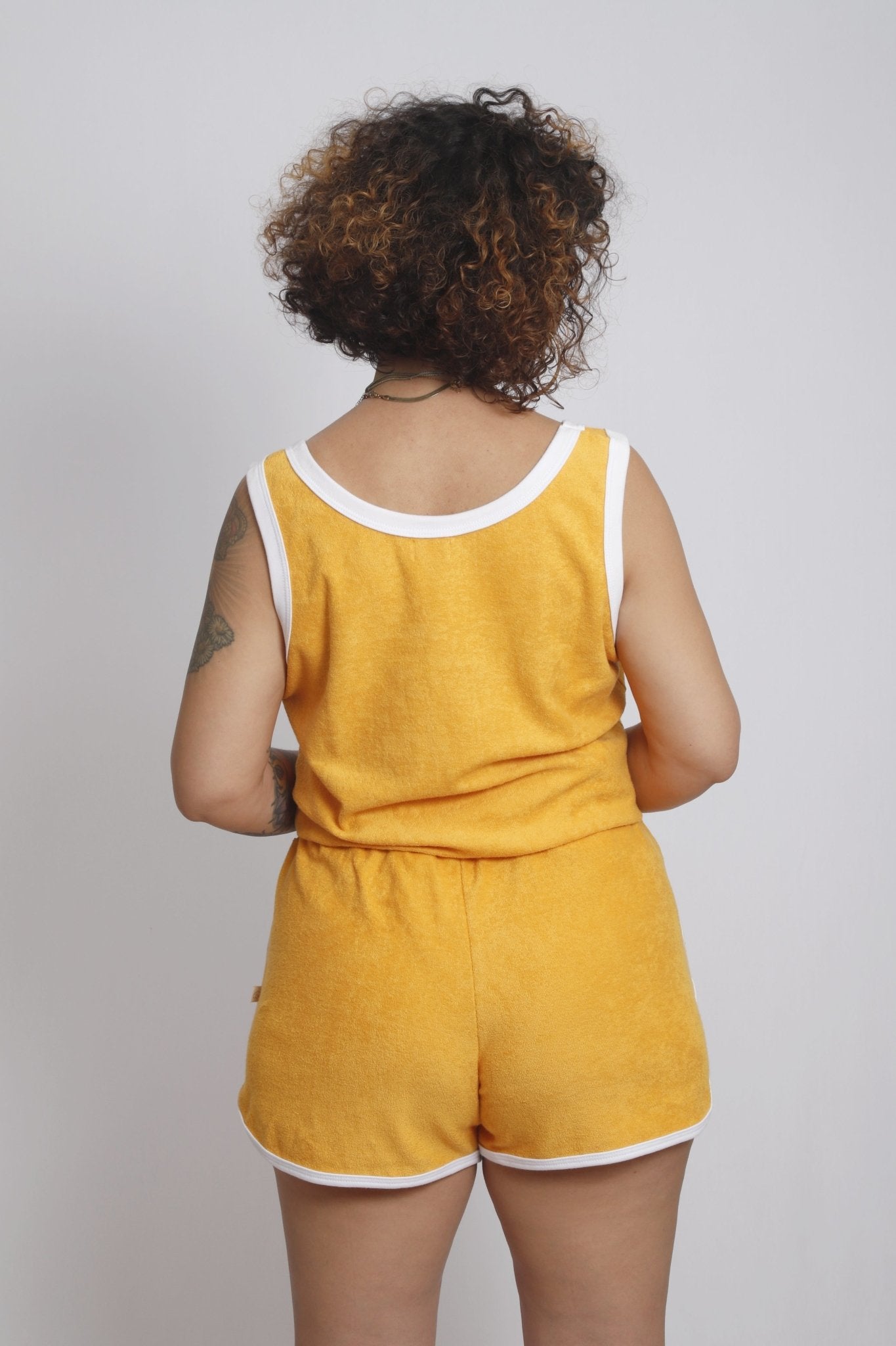 Short Adulto Atoalhado Mostarda Short Studio Pipoca