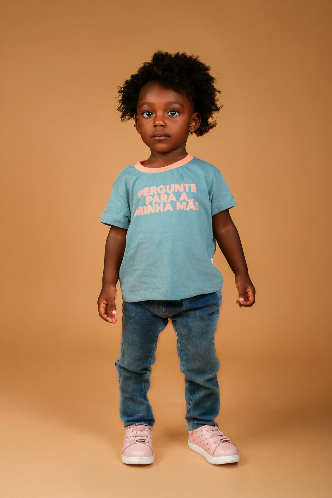 Camiseta Infantil Verde "pergunte para minha mãe"