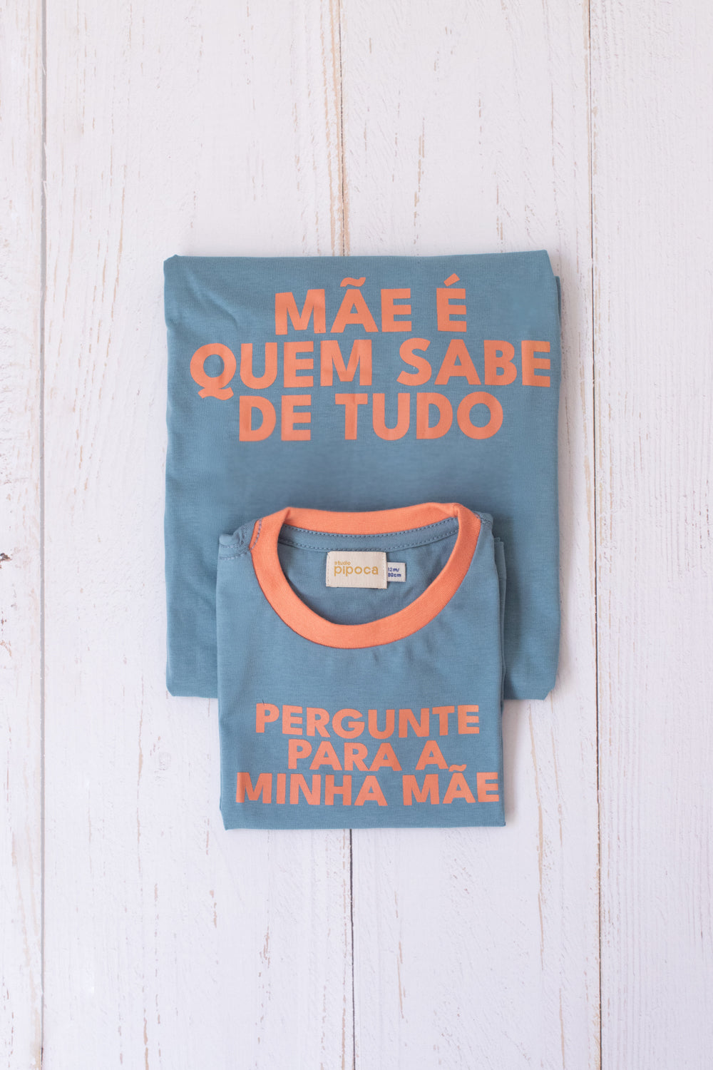Camiseta Feminina Verde "mãe é quem sabe tudo"