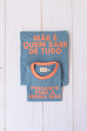 Camiseta Feminina Verde "mãe é quem sabe tudo"