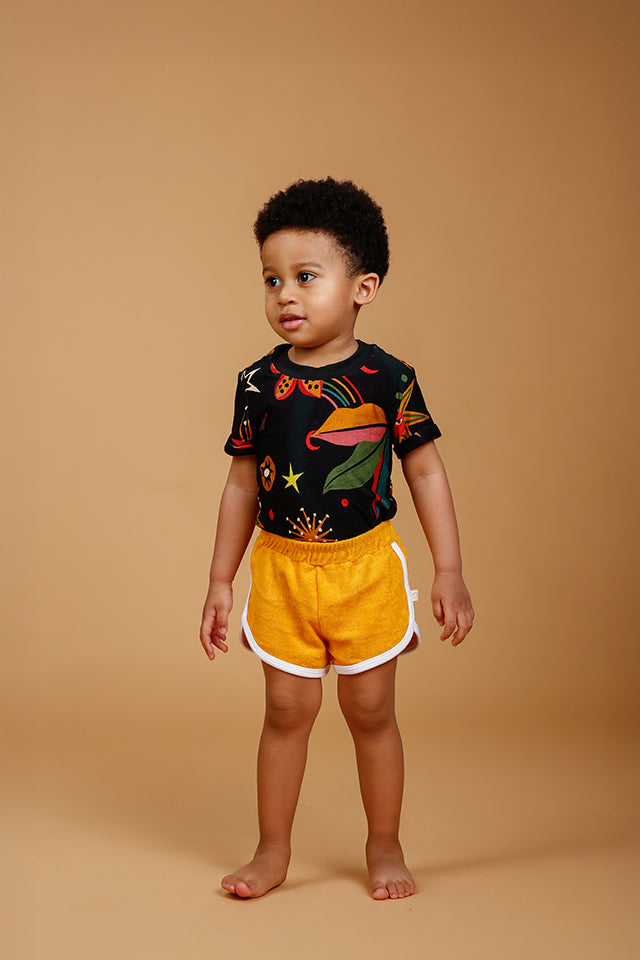 Short Bebê Atoalhado Mostarda
