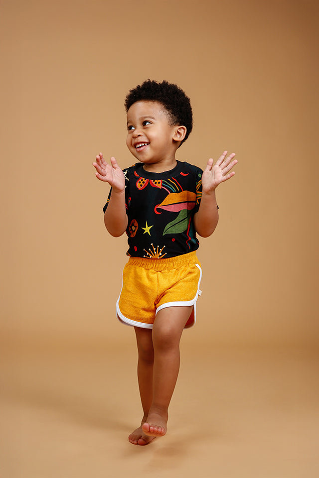 Short Bebê Atoalhado Mostarda